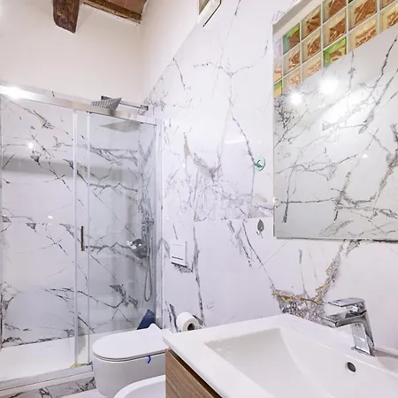 Apartmán Bilocale - Goelba